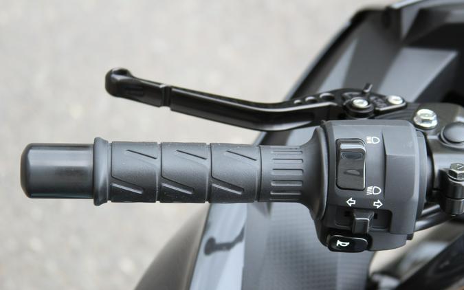 2020 Kawasaki Ninja® 400 Base