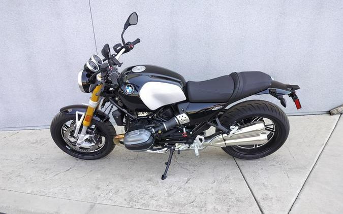 2024 BMW R 12 nineT Blackstorm Metallic