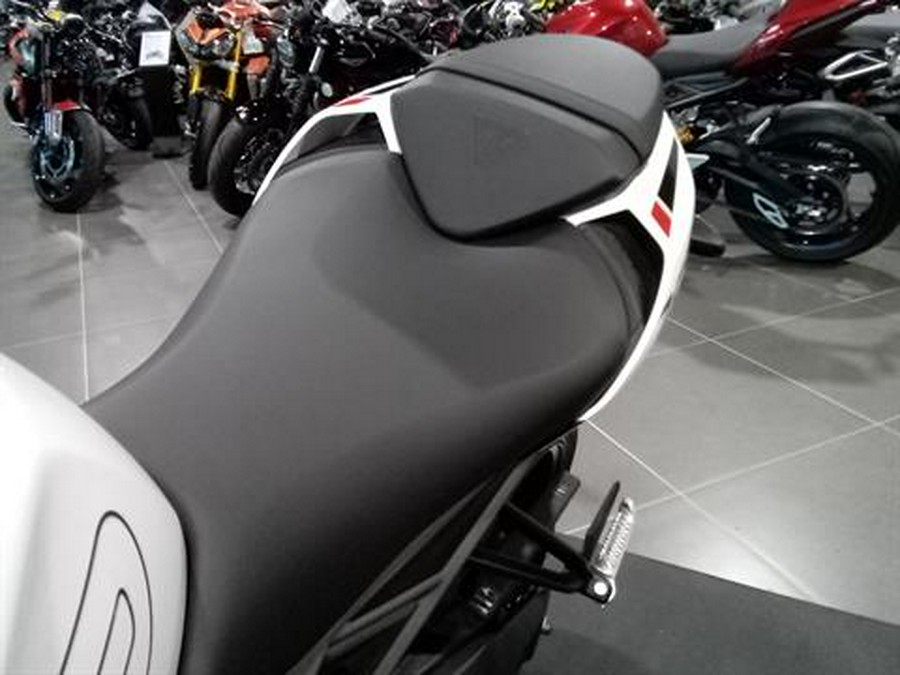 2024 Triumph Street Triple R