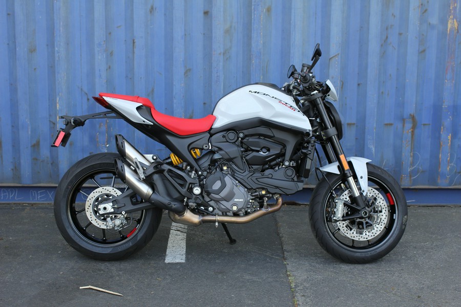 2025 Ducati Monster Plus