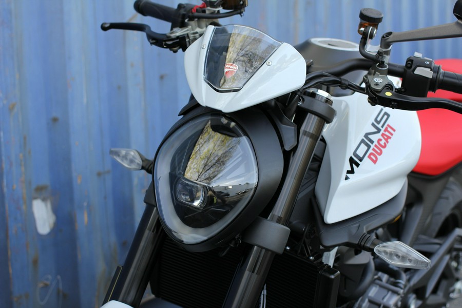 2025 Ducati Monster Plus