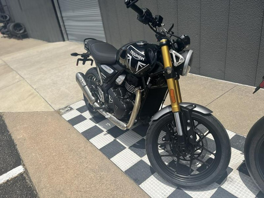 2025 Triumph Speed 400 Phantom Black / Storm Grey
