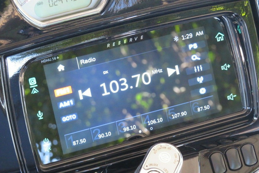 2015 Harley-Davidson FLHXS - Street Glide Special