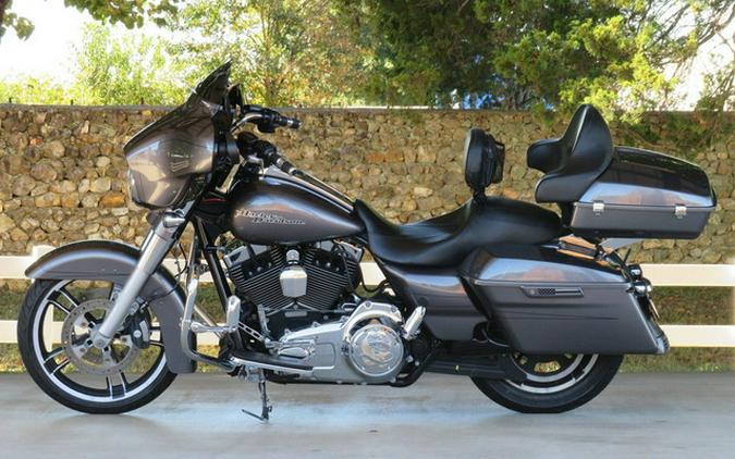 2015 Harley-Davidson FLHXS - Street Glide Special