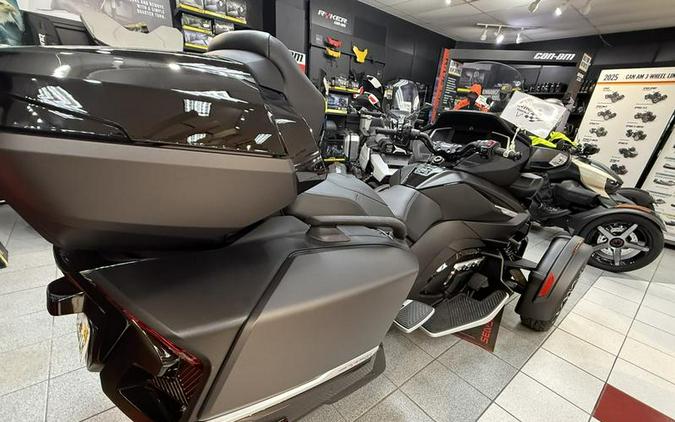 2023 Can-Am® Spyder RT Limited Platine Wheels