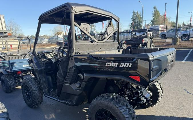 2026 Can-Am® Defender XT HD11 With 10.25 in.display