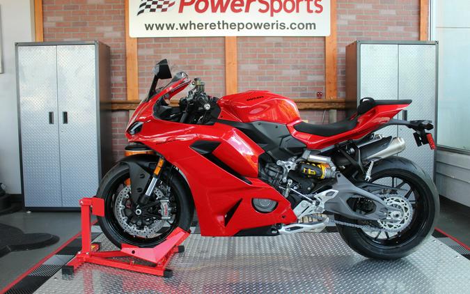 2026 Ducati Panigale V2