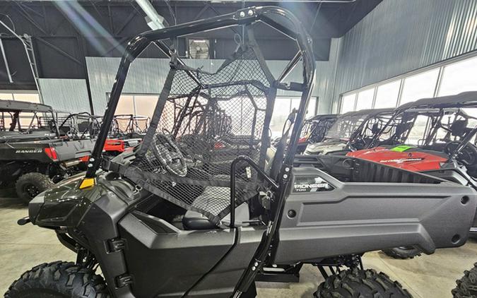 2026 Honda Pioneer 700 Deluxe