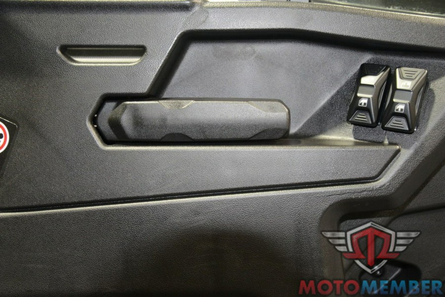 2026 Can-Am Defender DPS CAB HD10