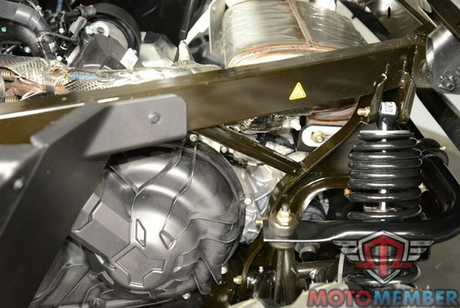 2026 Can-Am Defender DPS CAB HD10