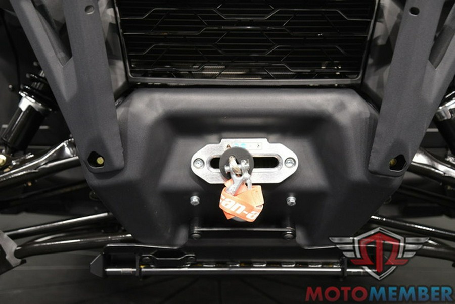 2026 Can-Am Defender DPS CAB HD10