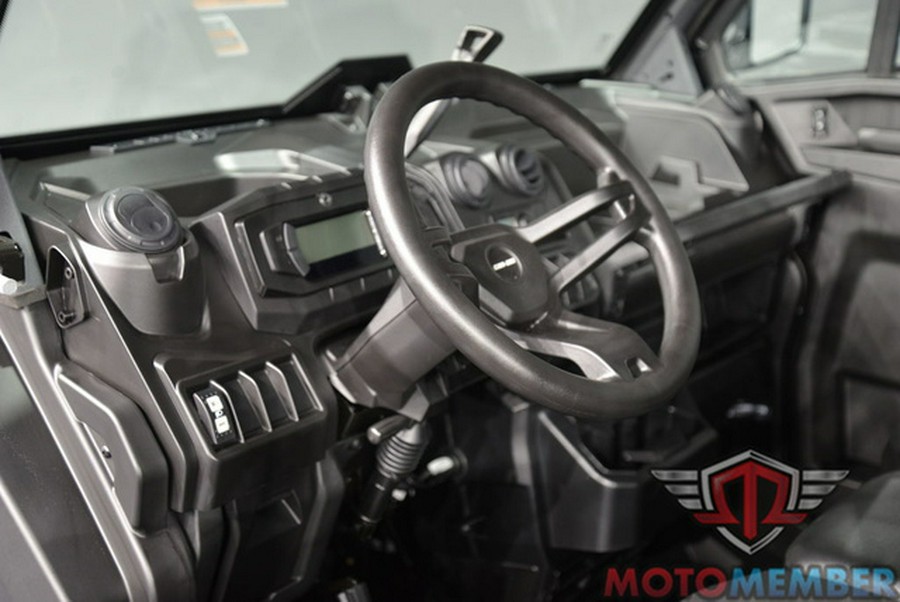 2026 Can-Am Defender DPS CAB HD10