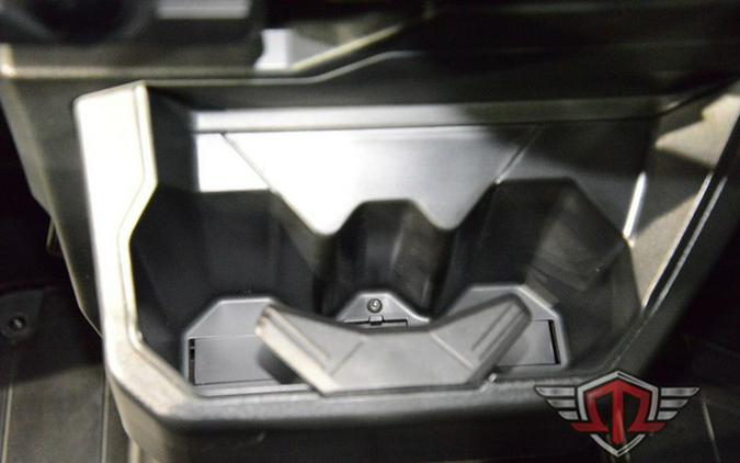 2026 Can-Am Defender DPS CAB HD10