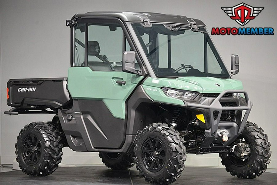 2026 Can-Am Defender DPS CAB HD10