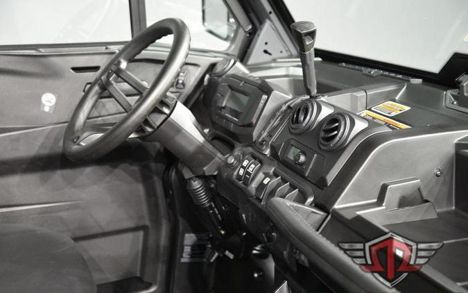 2026 Can-Am Defender DPS CAB HD10