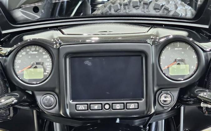 2025 Indian Motorcycle® Roadmaster® Dark Horse® with PowerBand Audio Package