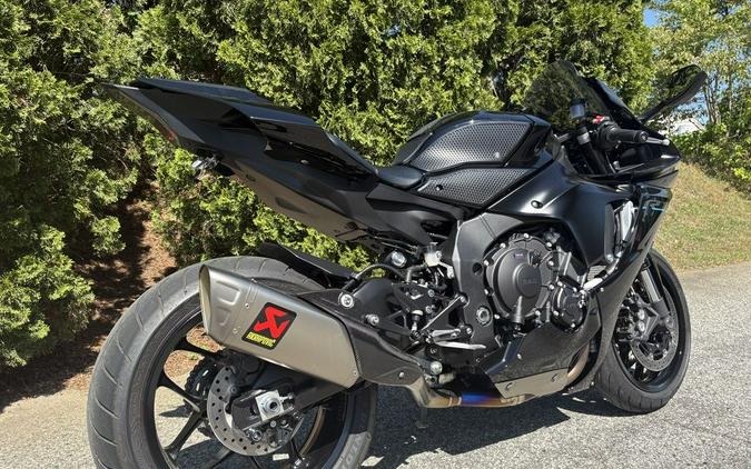 2023 Yamaha YZF R1