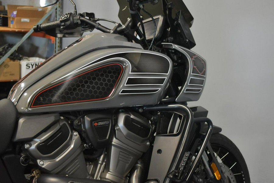 2021 Harley-Davidson Pan America 1250 Special Baja Orange/Stonewashed White Pearl