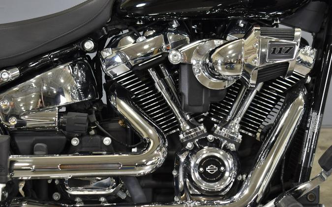 2024 Harley-Davidson Breakout 117 Vivid Black