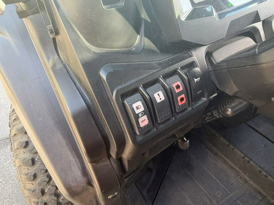 2021 Can-Am Defender MAX Limited HD10