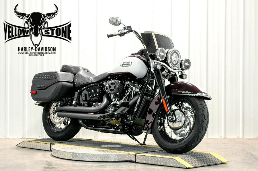 2022 Harley-Davidson Heritage Classic 114 Midnight Crimson & Stone Washed White Pearl