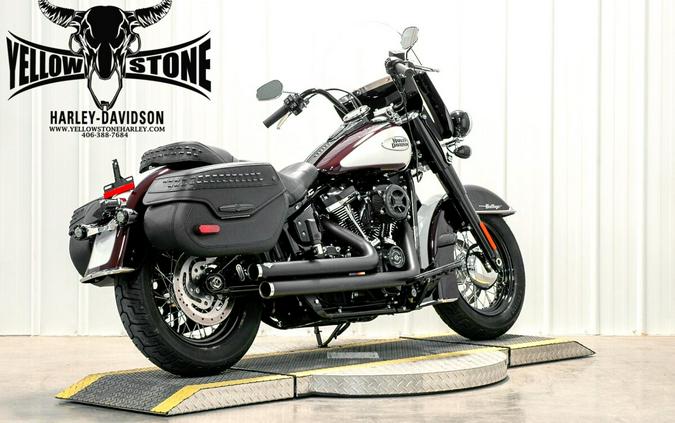 2022 Harley-Davidson Heritage Classic 114 Midnight Crimson & Stone Washed White Pearl