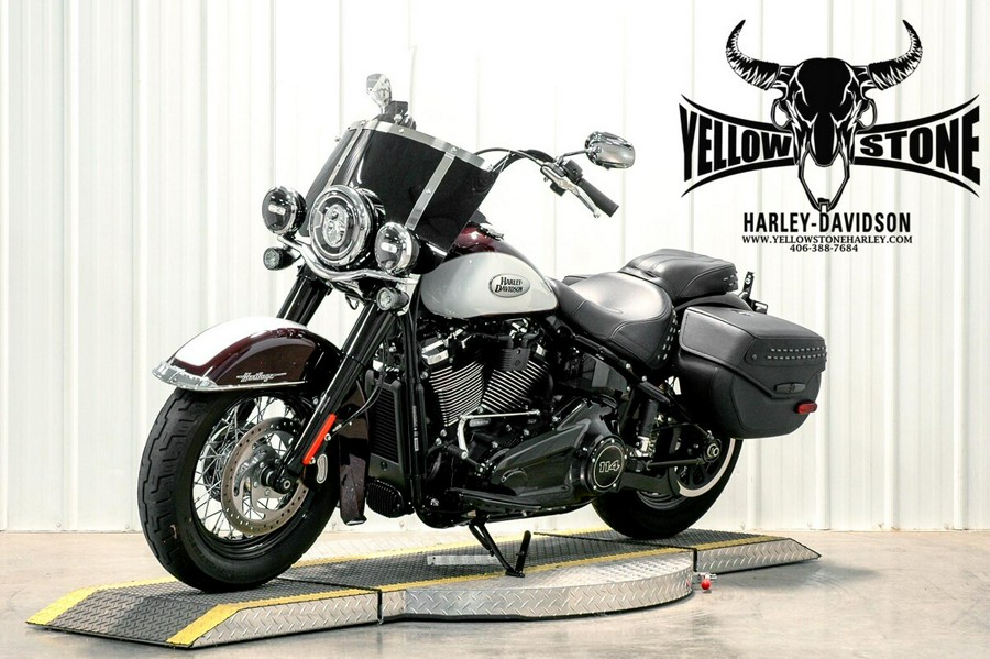 2022 Harley-Davidson Heritage Classic 114 Midnight Crimson & Stone Washed White Pearl