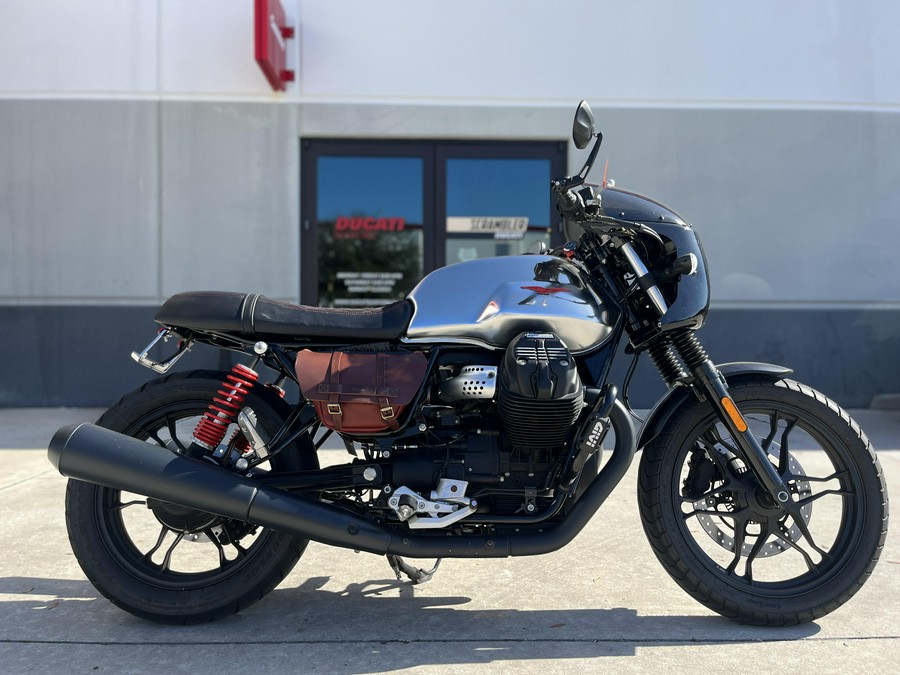 2020 MOTO GUZZI V7 III Stone S