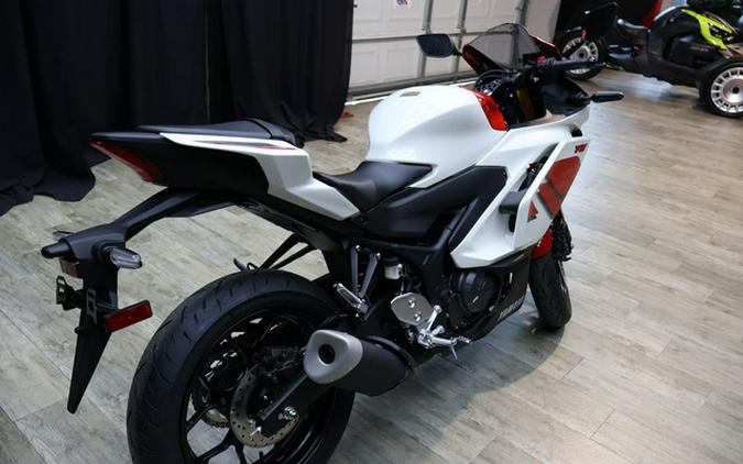 2026 Yamaha YZF-R3 70th Anniversary Edition