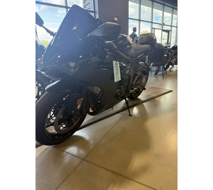2024 Kawasaki Ninja® ZX™-6R Base