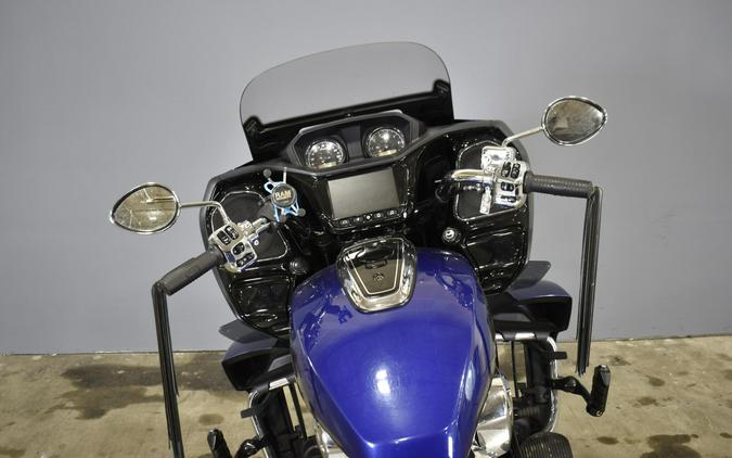 2022 Indian Motorcycle Challenger blue