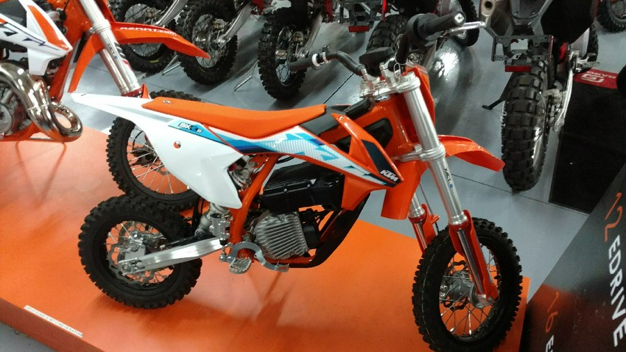 2023 KTM SX-E 5 Mini