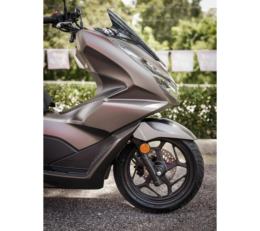 2024 Honda® PCX