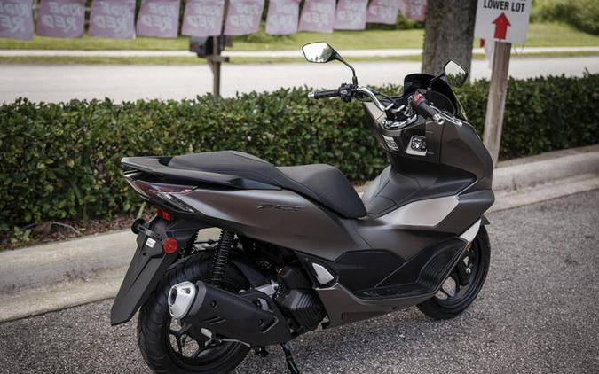 2024 Honda® PCX