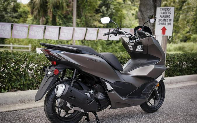 2024 Honda® PCX