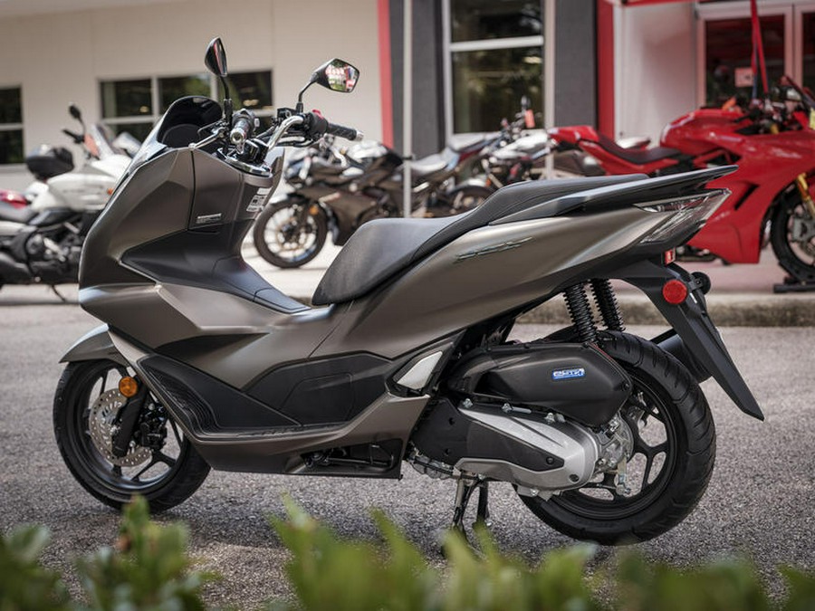 2024 Honda® PCX