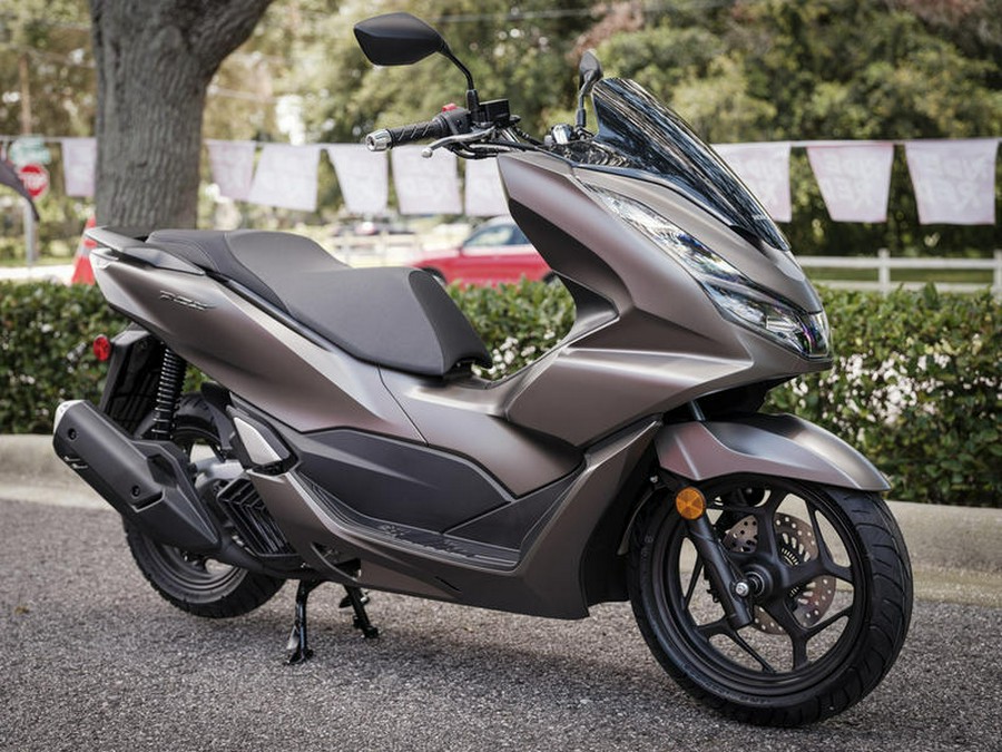 2024 Honda® PCX