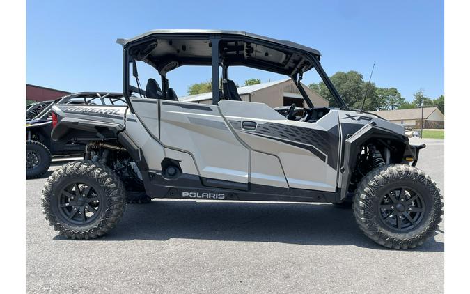 2024 Polaris Industries GENERAL XP4 1000 ULTIMATE - M SILVER QUARTZ Ultimate