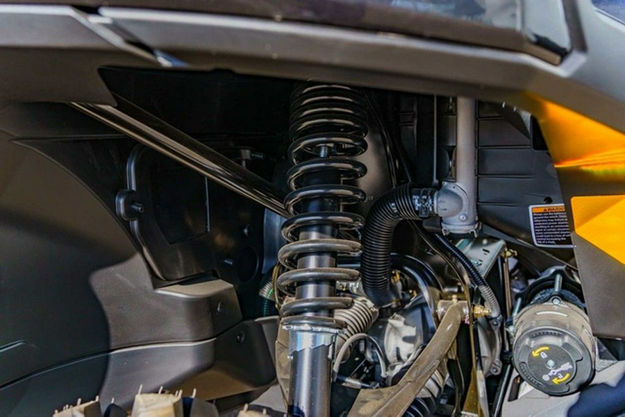 2025 Can-Am Defender MAX XT HD10