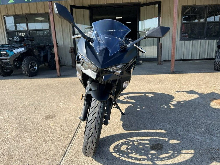 2026 Kawasaki Ninja® 500