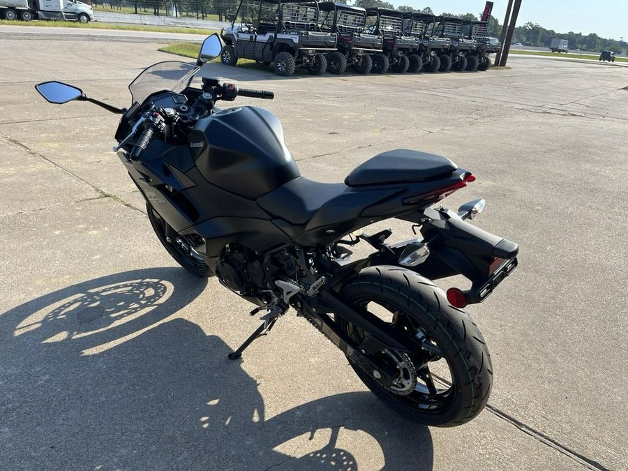 2026 Kawasaki Ninja® 500