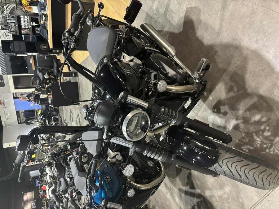 2026 Triumph Bonneville Bobber