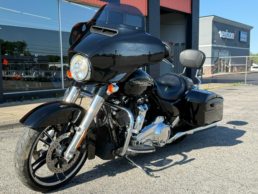 2017 Harley-Davidson Street Glide® Special