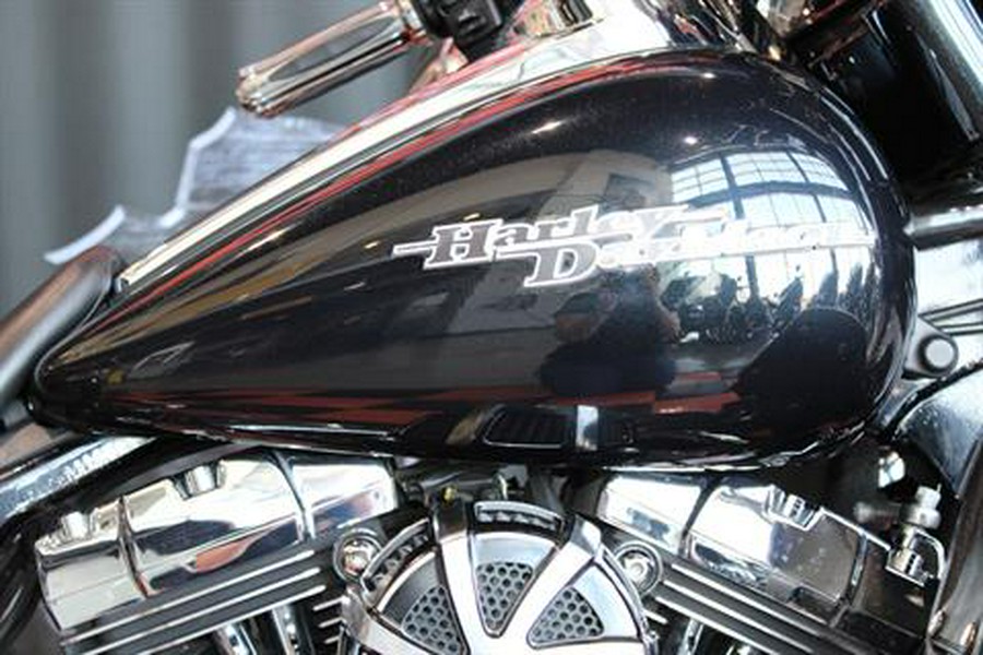 2013 Harley-Davidson Street Glide®