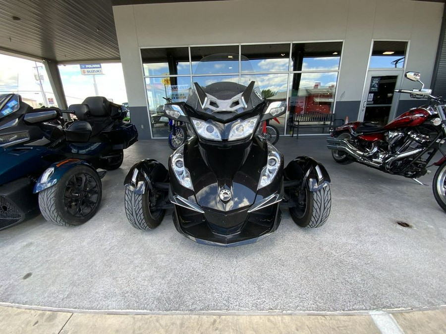 2015 Can-Am™ Spyder RT Base