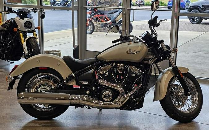 2025 Indian Motorcycle® Scout® Classic Limited Silver Quartz Smoke