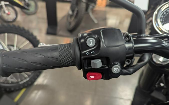 2026 Triumph Bonneville T120 Black