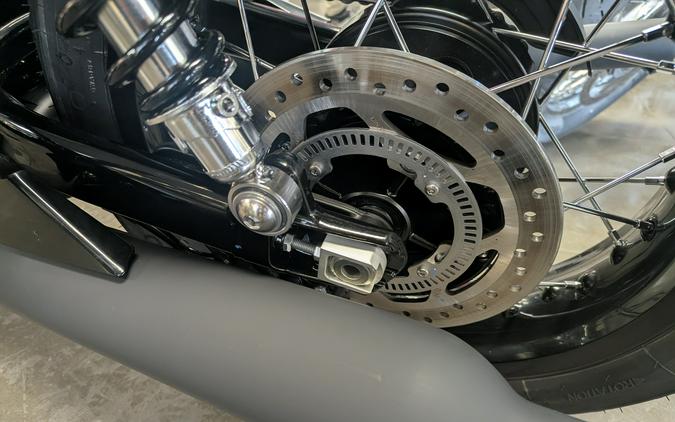 2026 Triumph Bonneville T120 Black