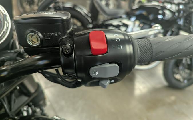 2026 Triumph Bonneville T120 Black