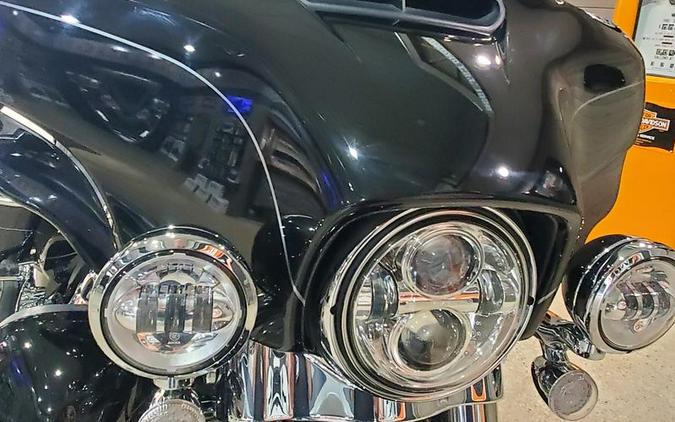2016 Harley-Davidson® FLHTK - Ultra Limited